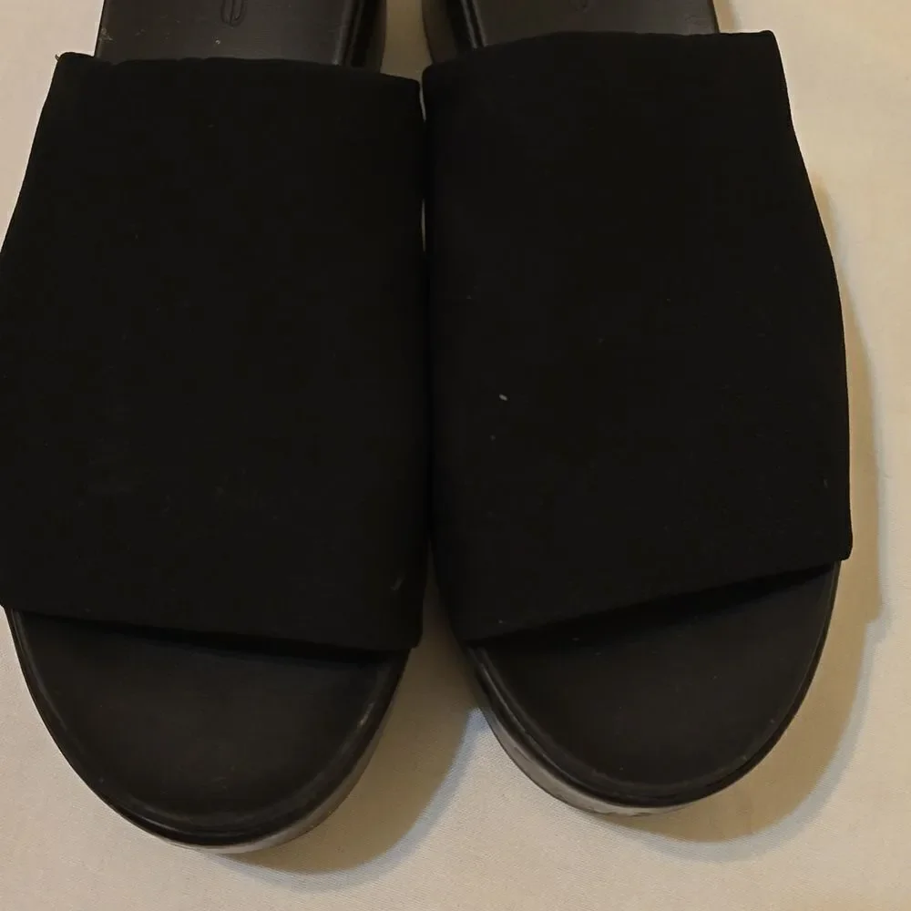 Bebe vintage y2 wedges  8 ( see measurements)